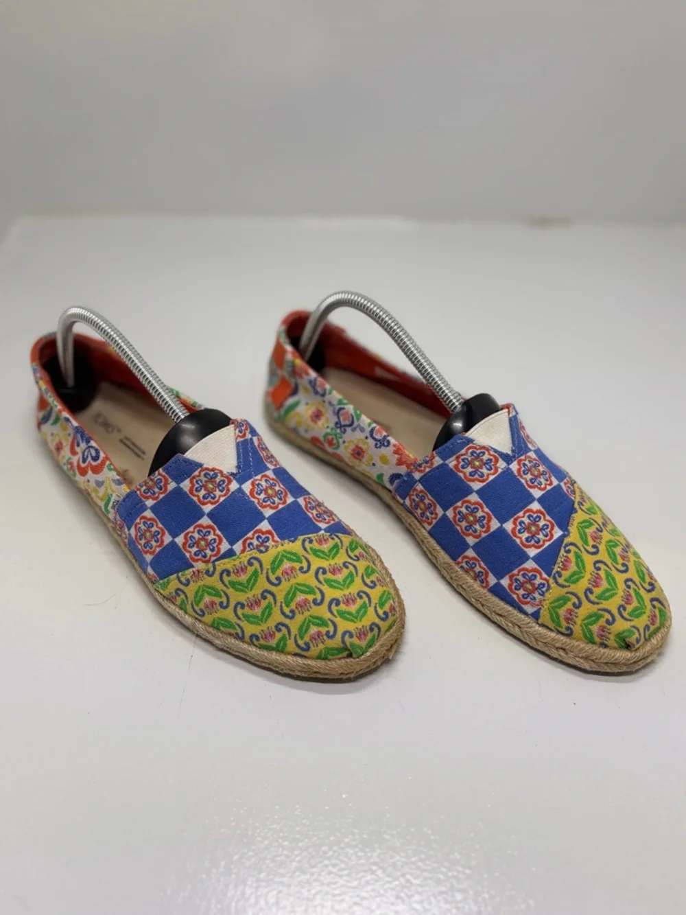 TOMS Alpargata Slip-On Espadrilles Patchwork Print Canvas Flats Women’s 7.5 Boho
